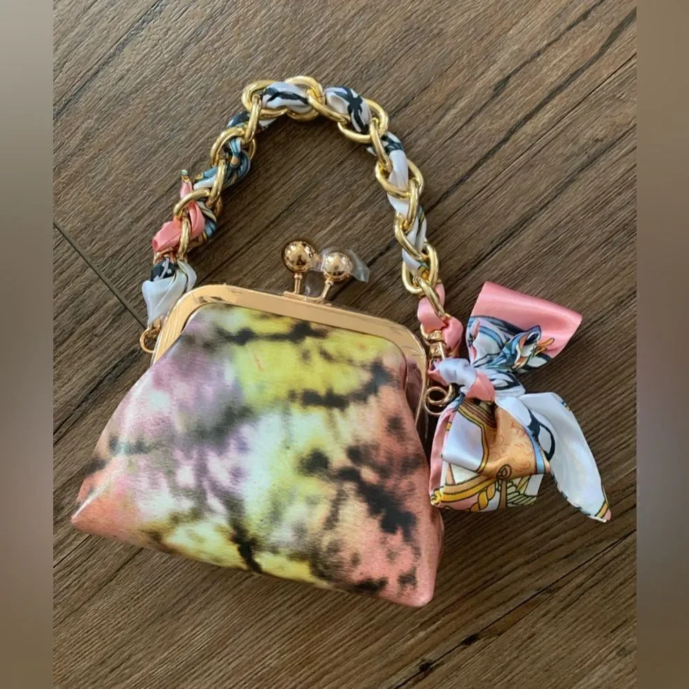 Handmade Genuine Leather  Tie-dye Print Kisslock Wallet/Wristlet/Coin purse